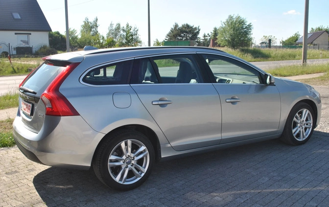 Volvo V60 cena 33500 przebieg: 163492, rok produkcji 2013 z Sulmierzyce małe 232